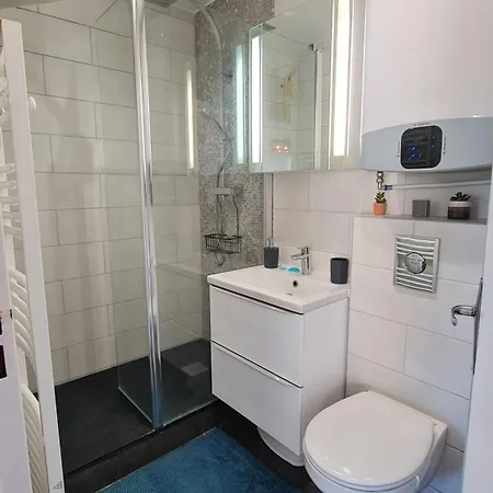 Appartement Lumineux Dans Residence Calme Et Arboree Cabourg Exterior foto